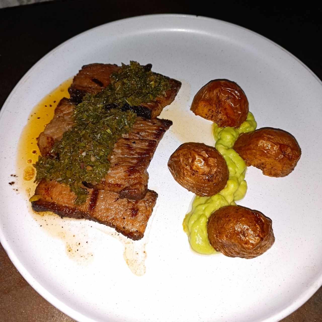 Brisket con Chimichurri