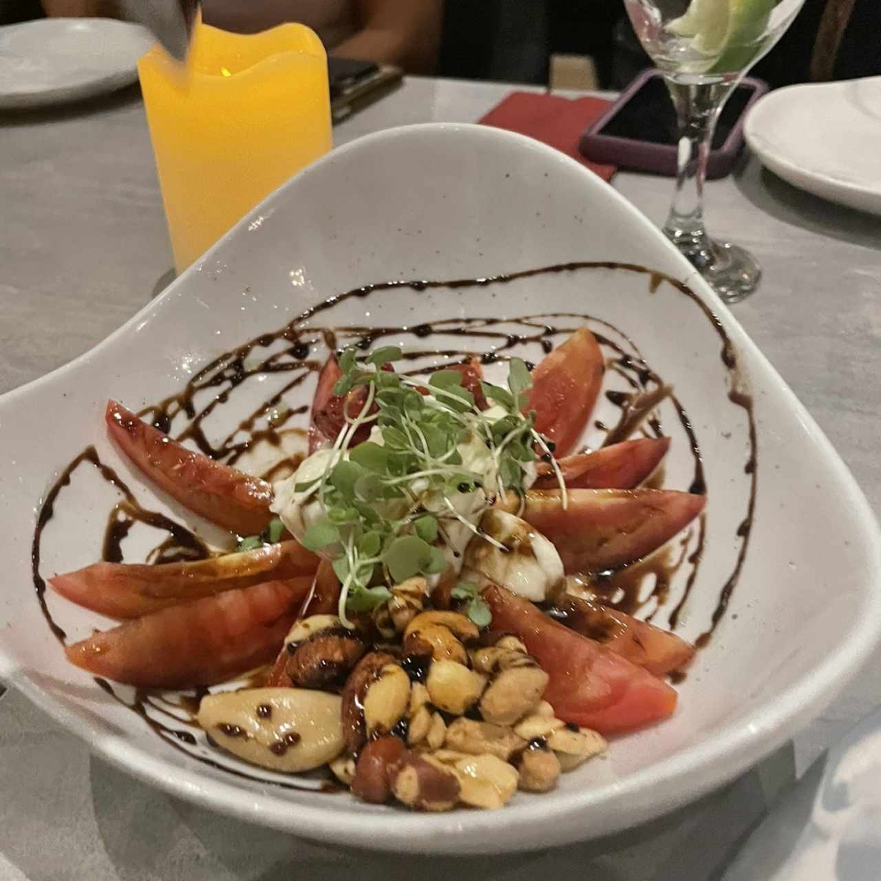 Ensalada de Tomate y Boconccini de Búfala