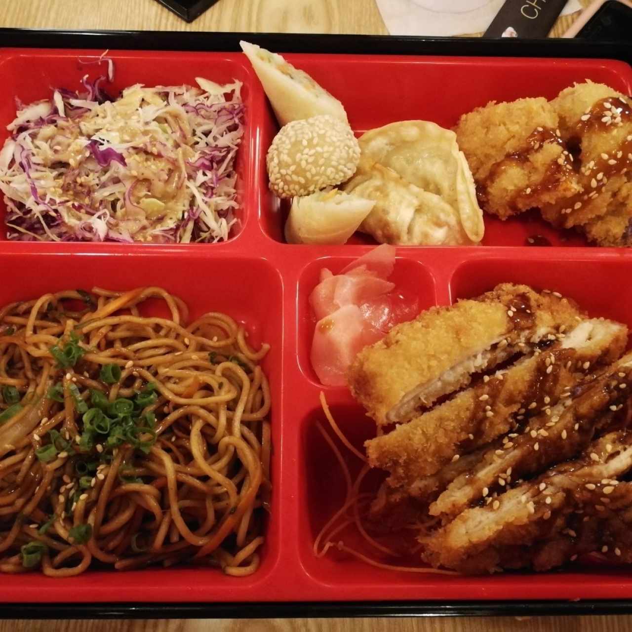 yakisoba de pollo