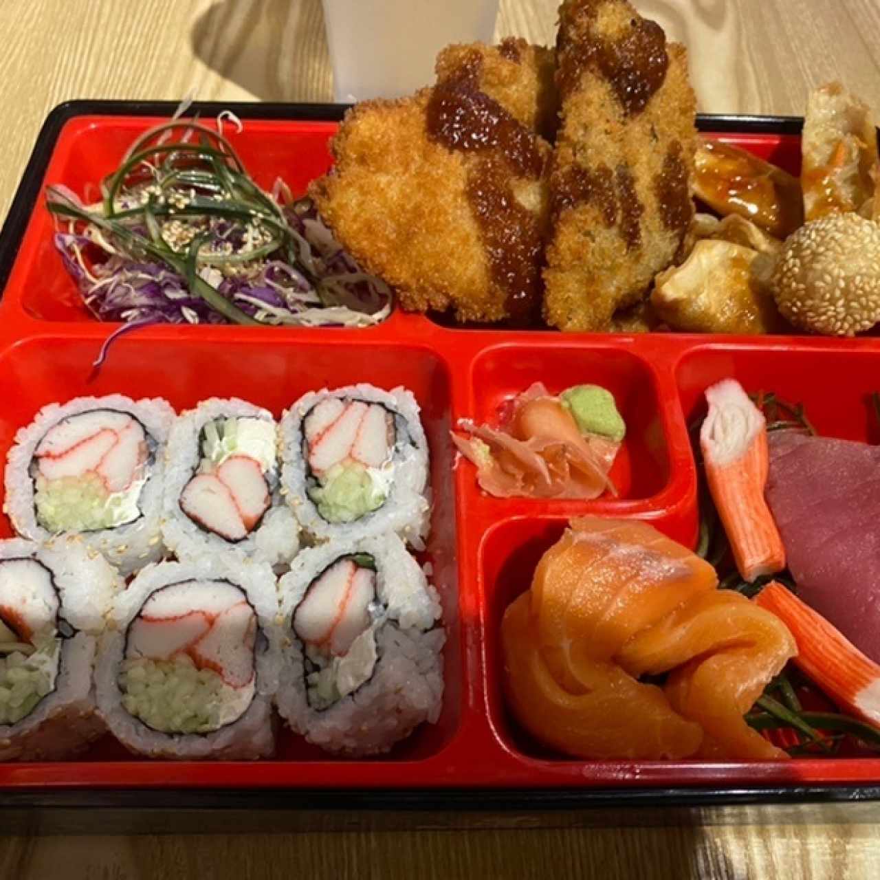 Bento Box - Tokyo Sushi set