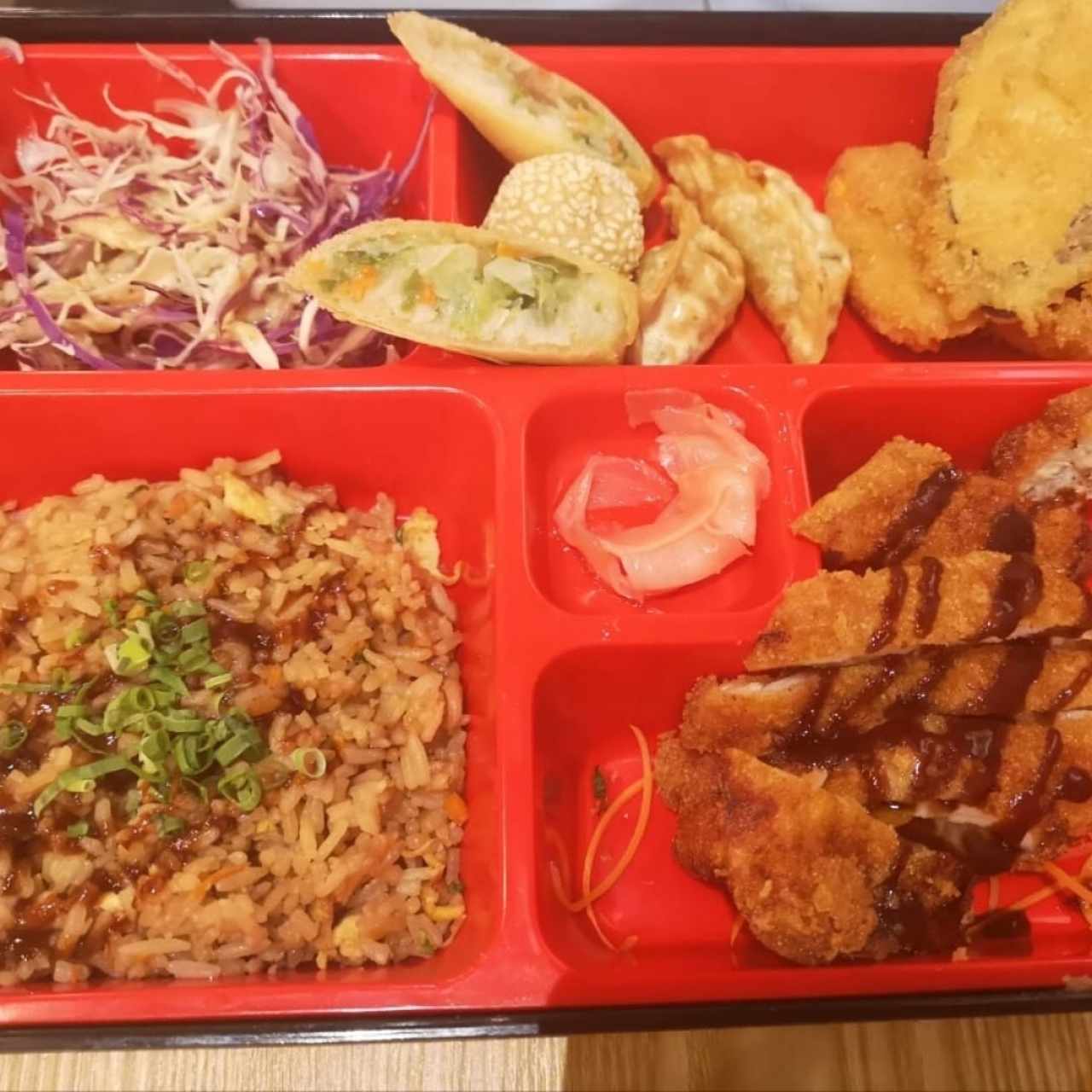 Yakimeshi bento