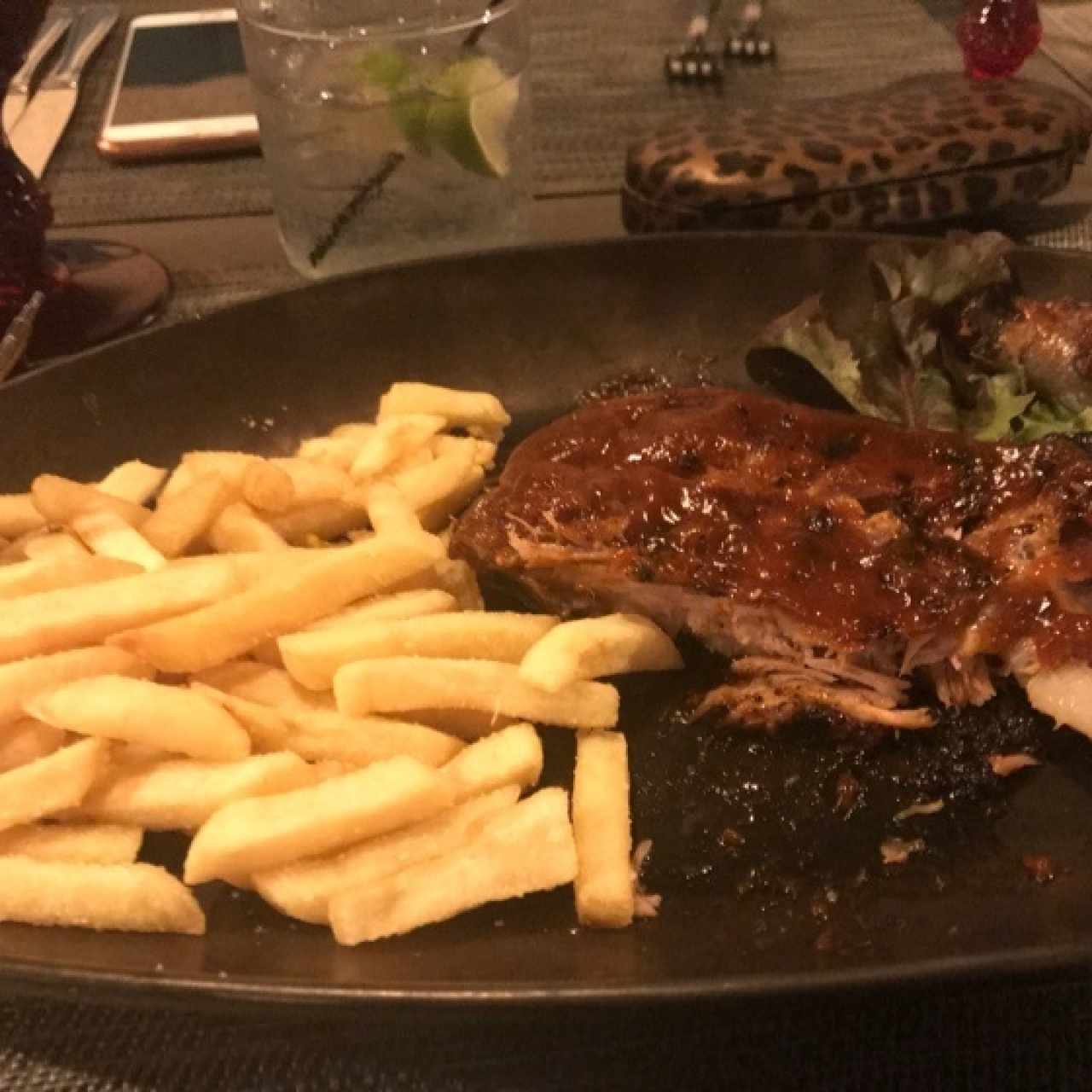 costillas de cerdo bbq (8oz) 