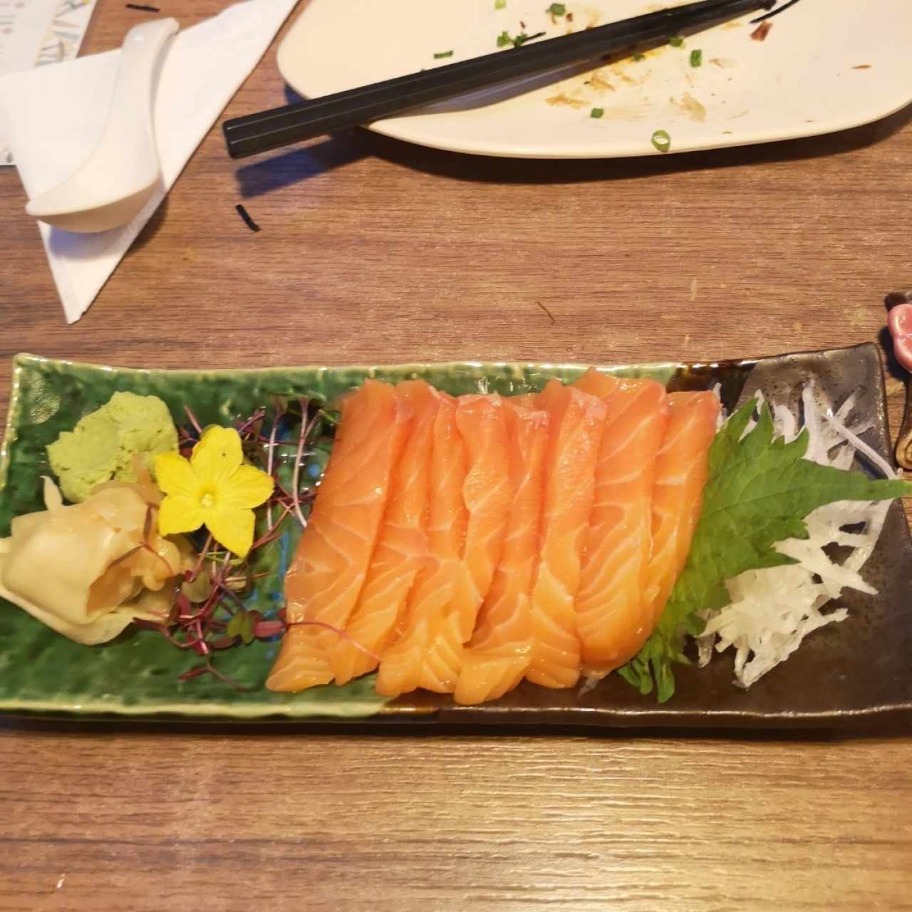 sashimi de salmon