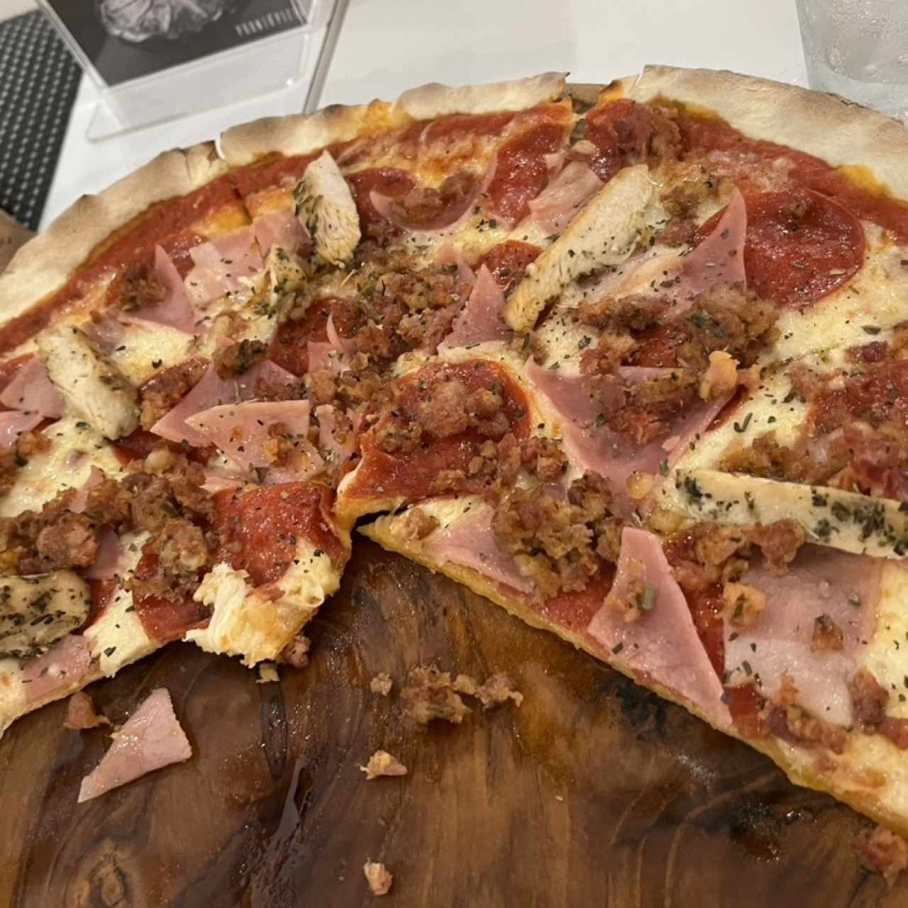 Pizze Speciali - Pizza Carnívora