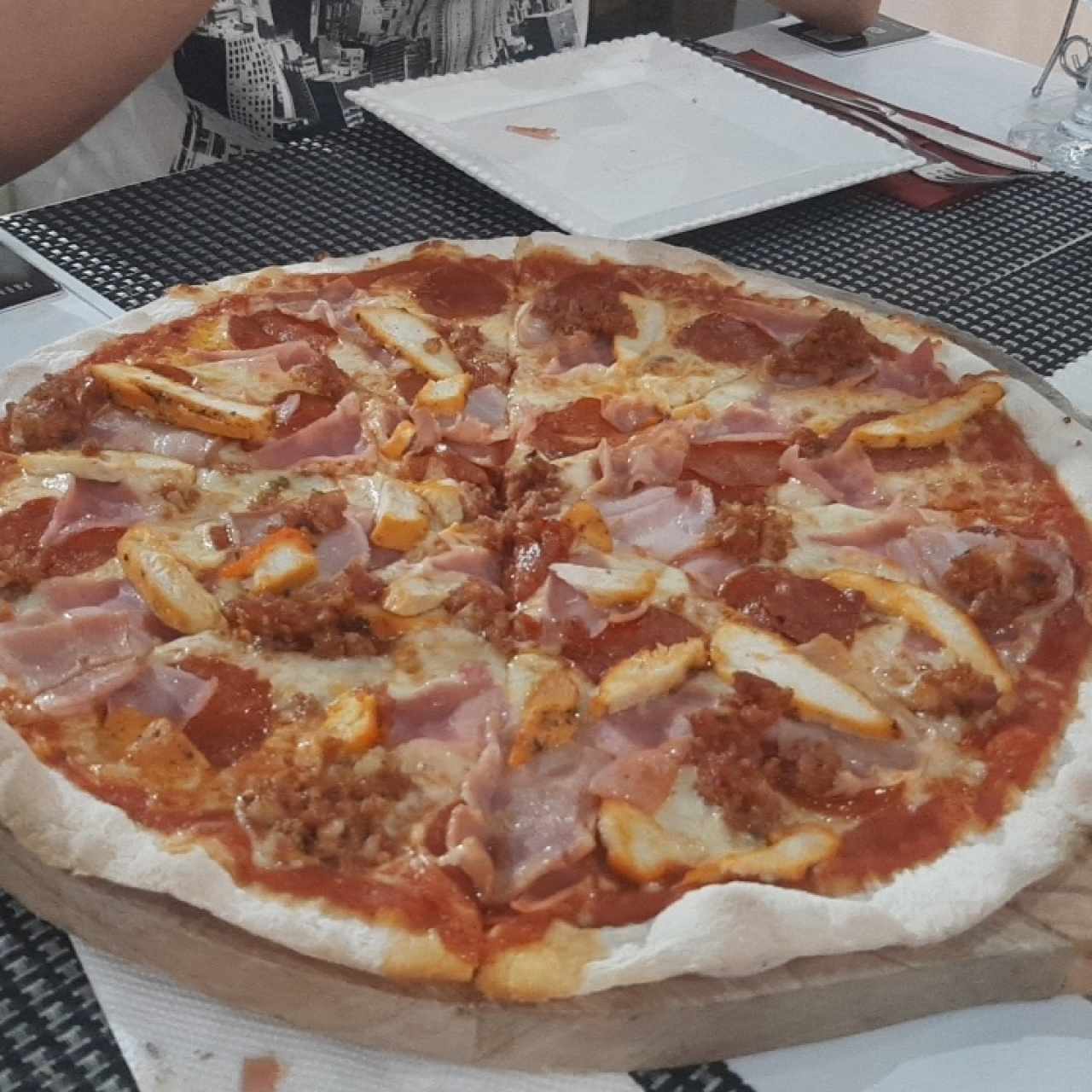 Pizze Speciali - Pizza Carnívora