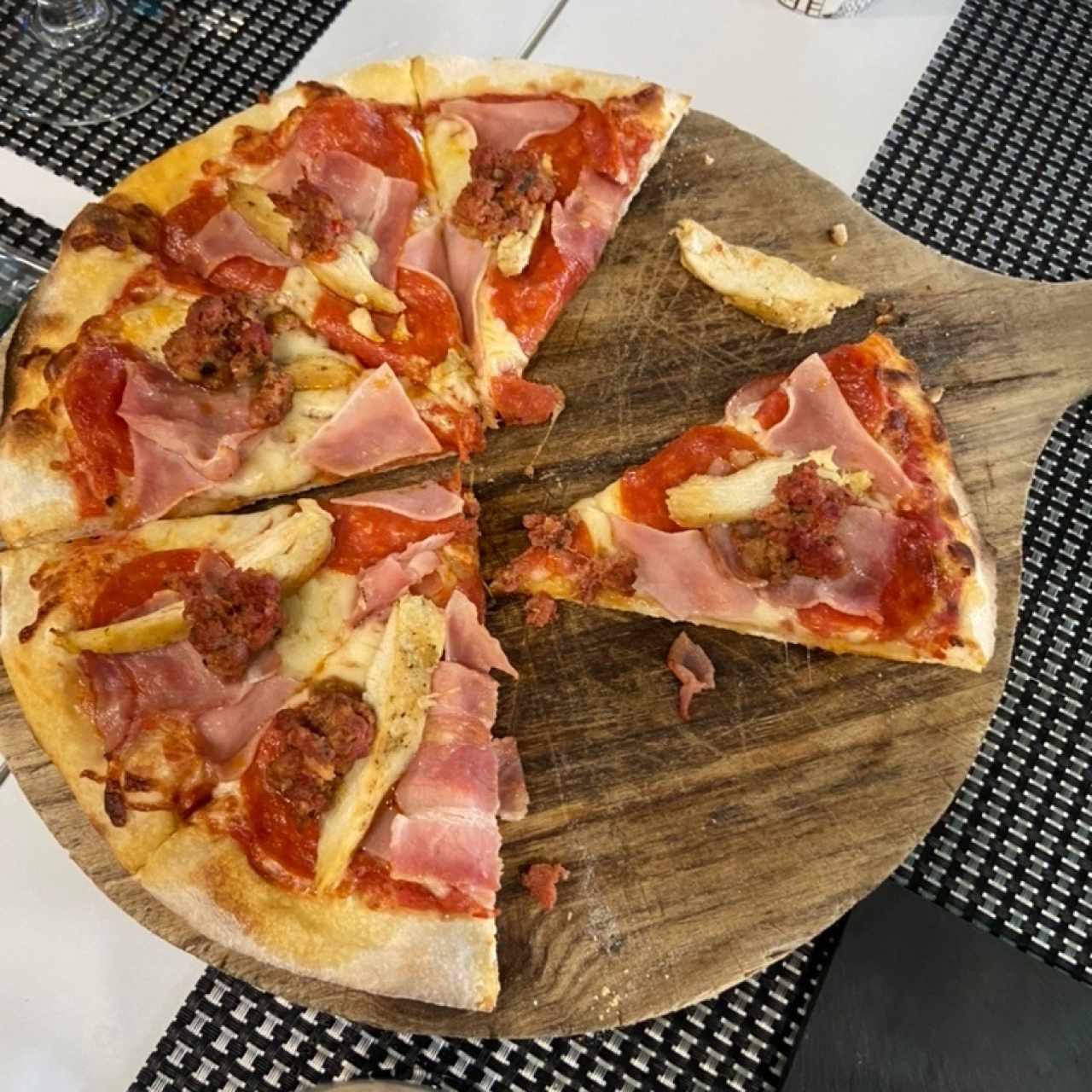 Pizze Speciali - Pizza Carnívora