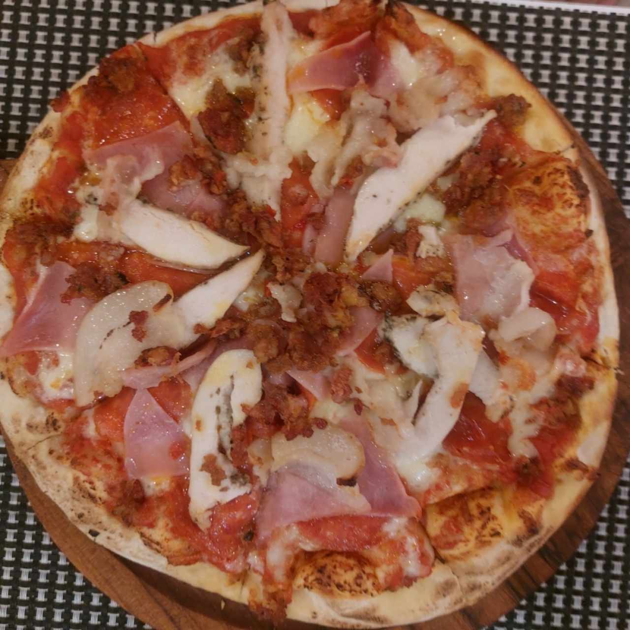 Pizze Speciali - Pizza Carnívora