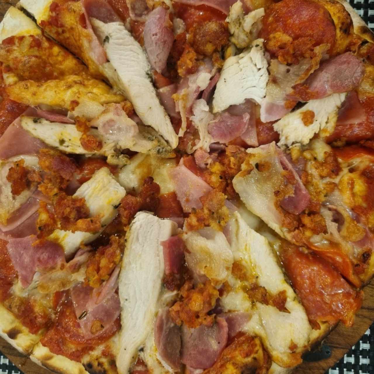 Pizze Speciali - Pizza Carnívora