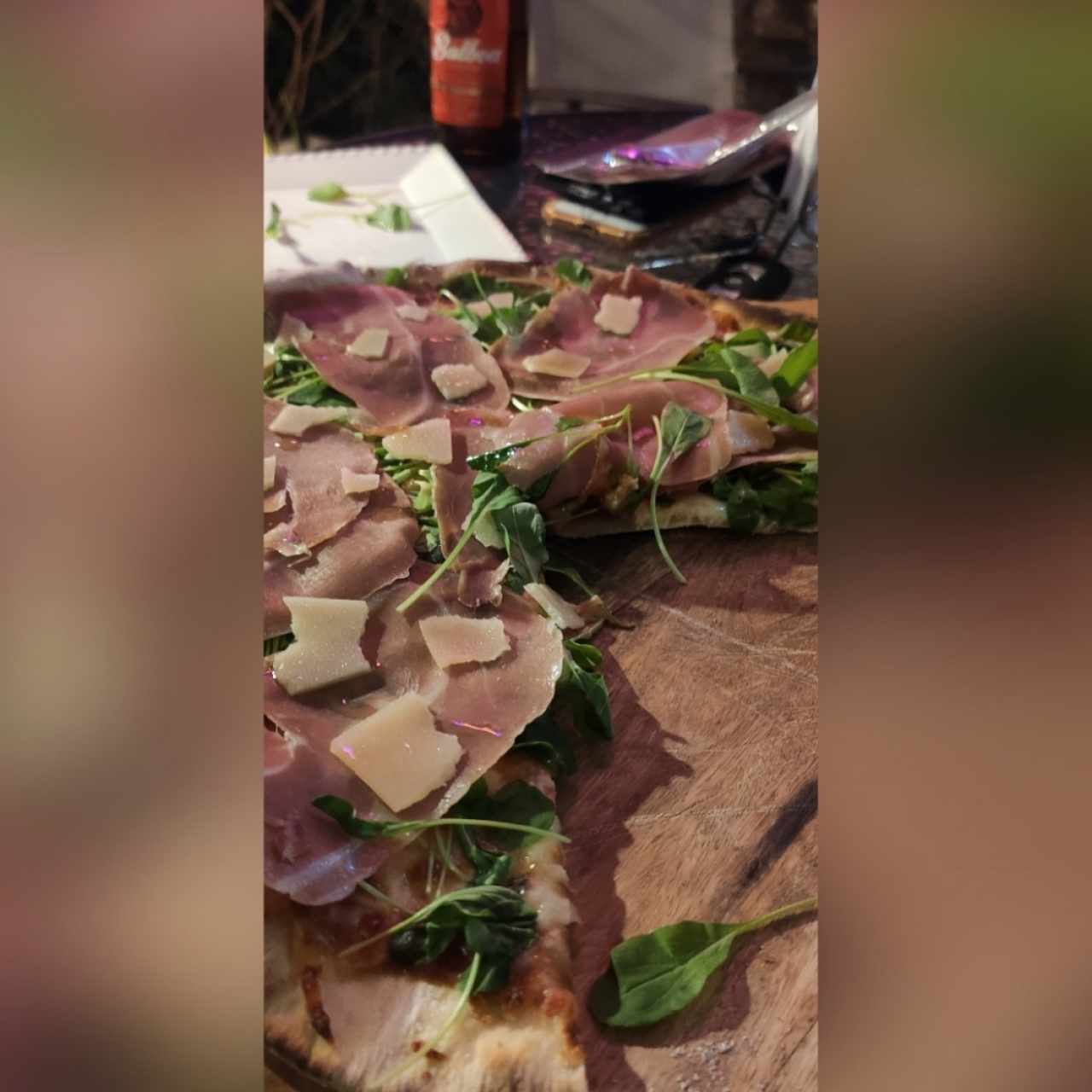 Pizza Prosciutto e Tartufo