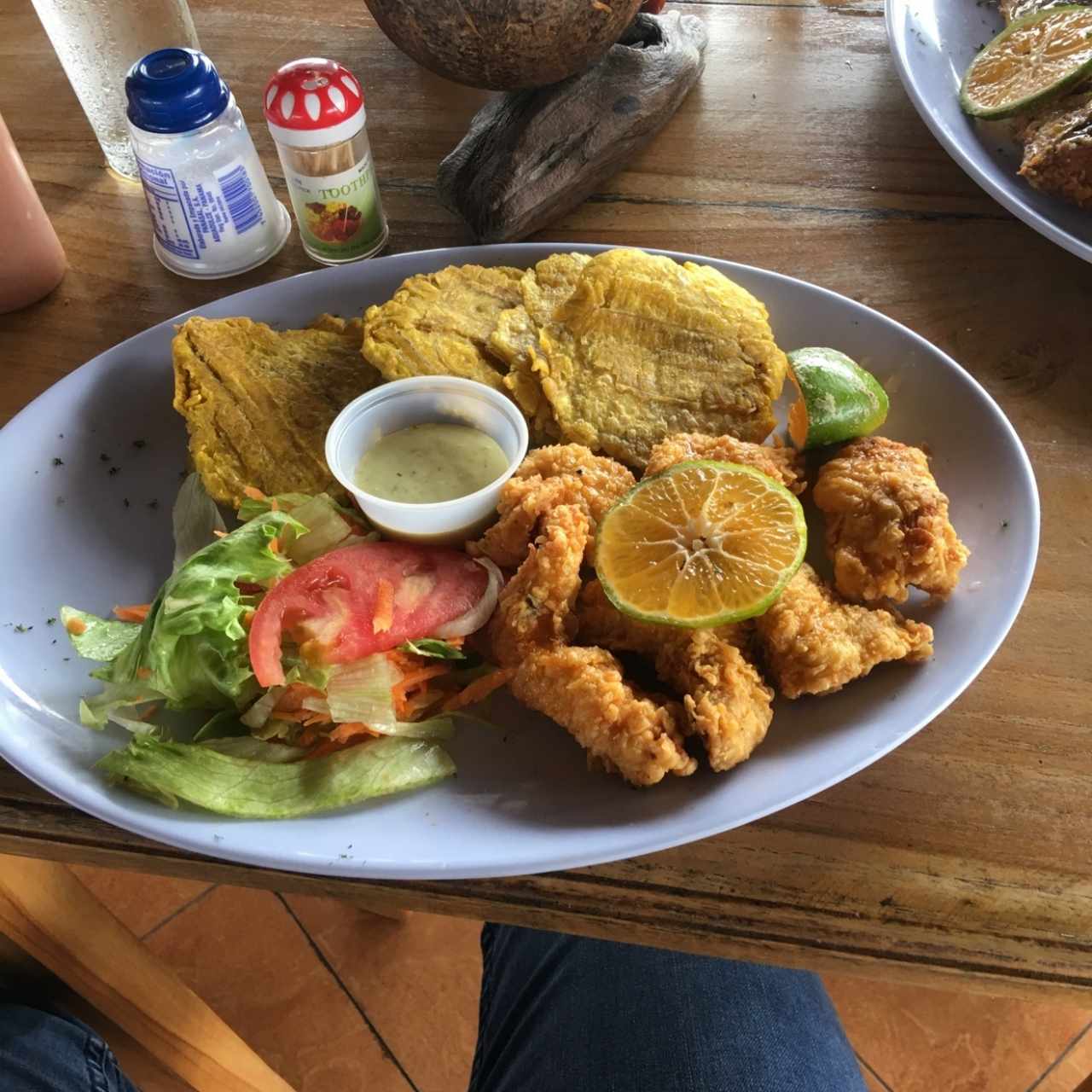 deditos de corvina con patacones 