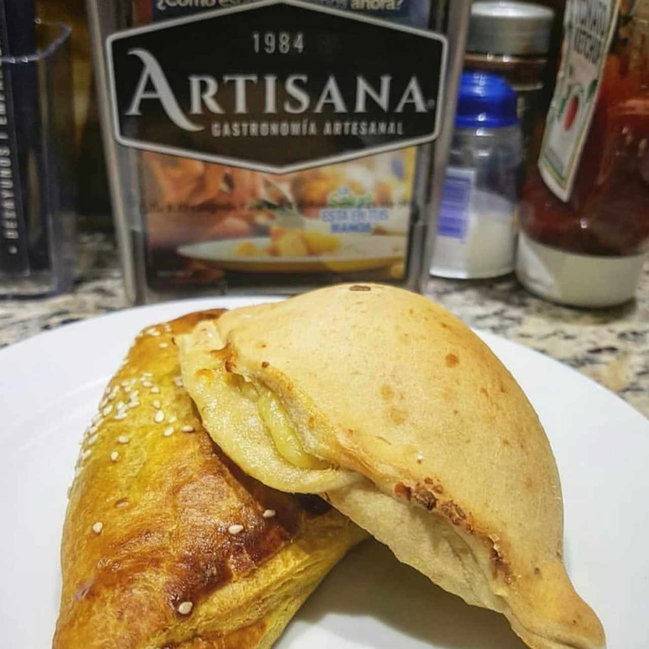 empanadas de queso