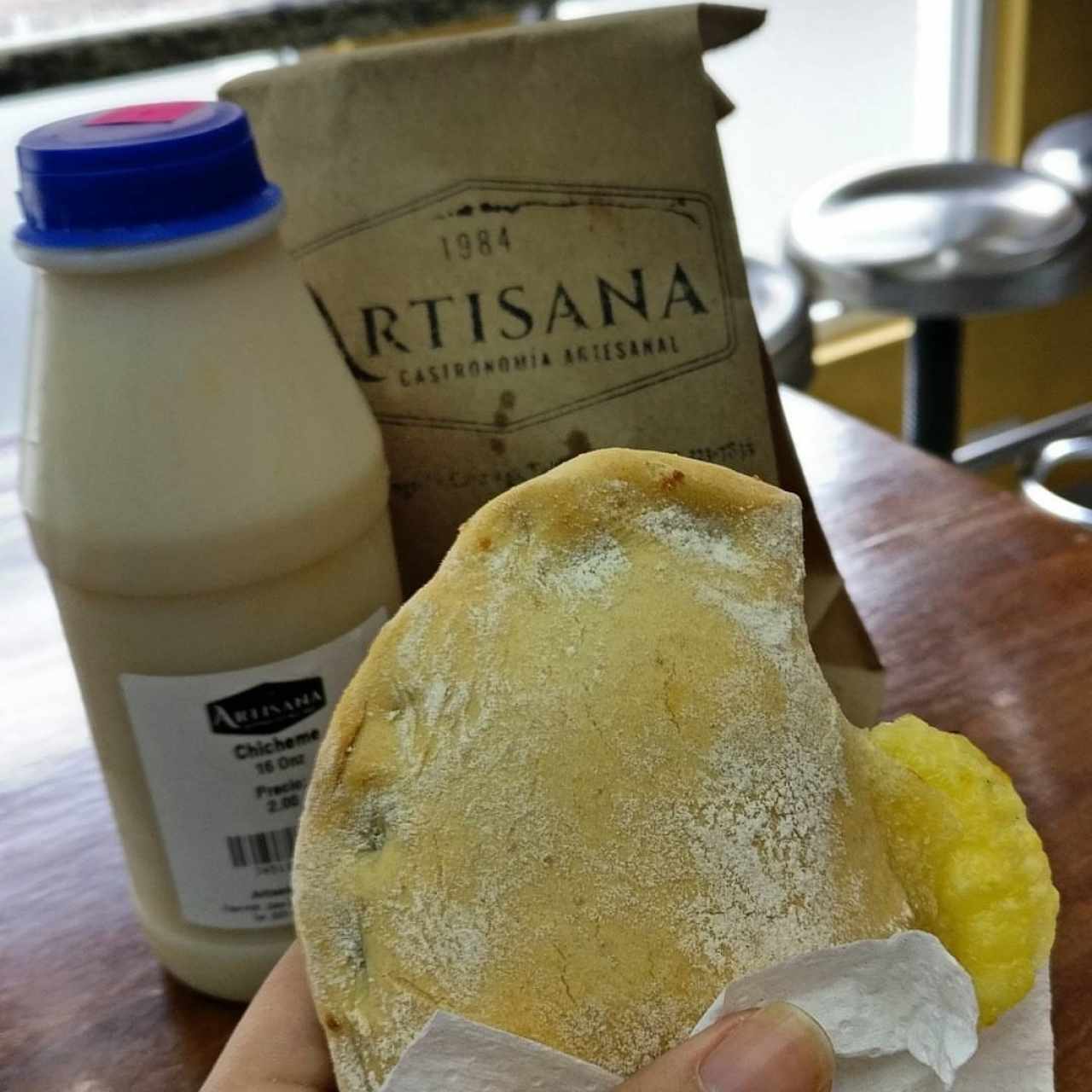 Empanada de queso y Chicheme