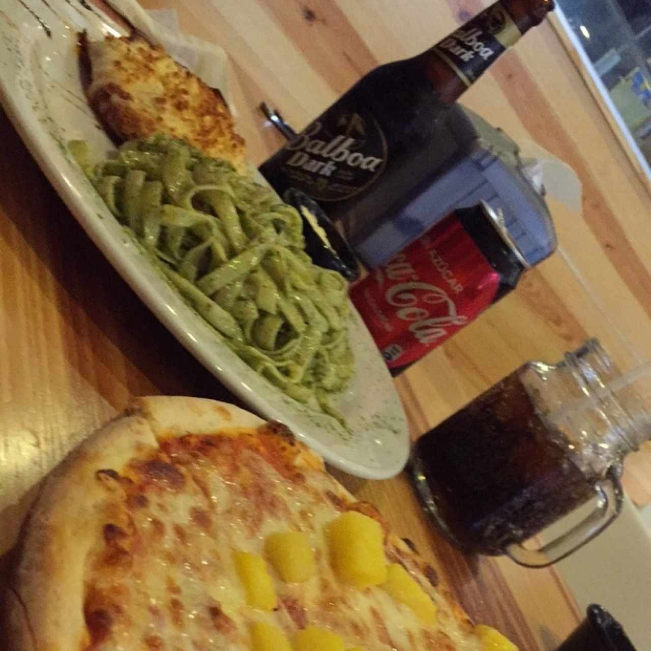 pizza y pollo parmesano