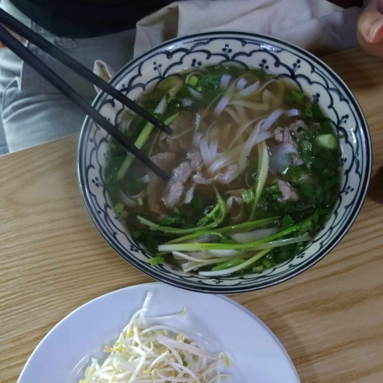 Pho Bo Chin