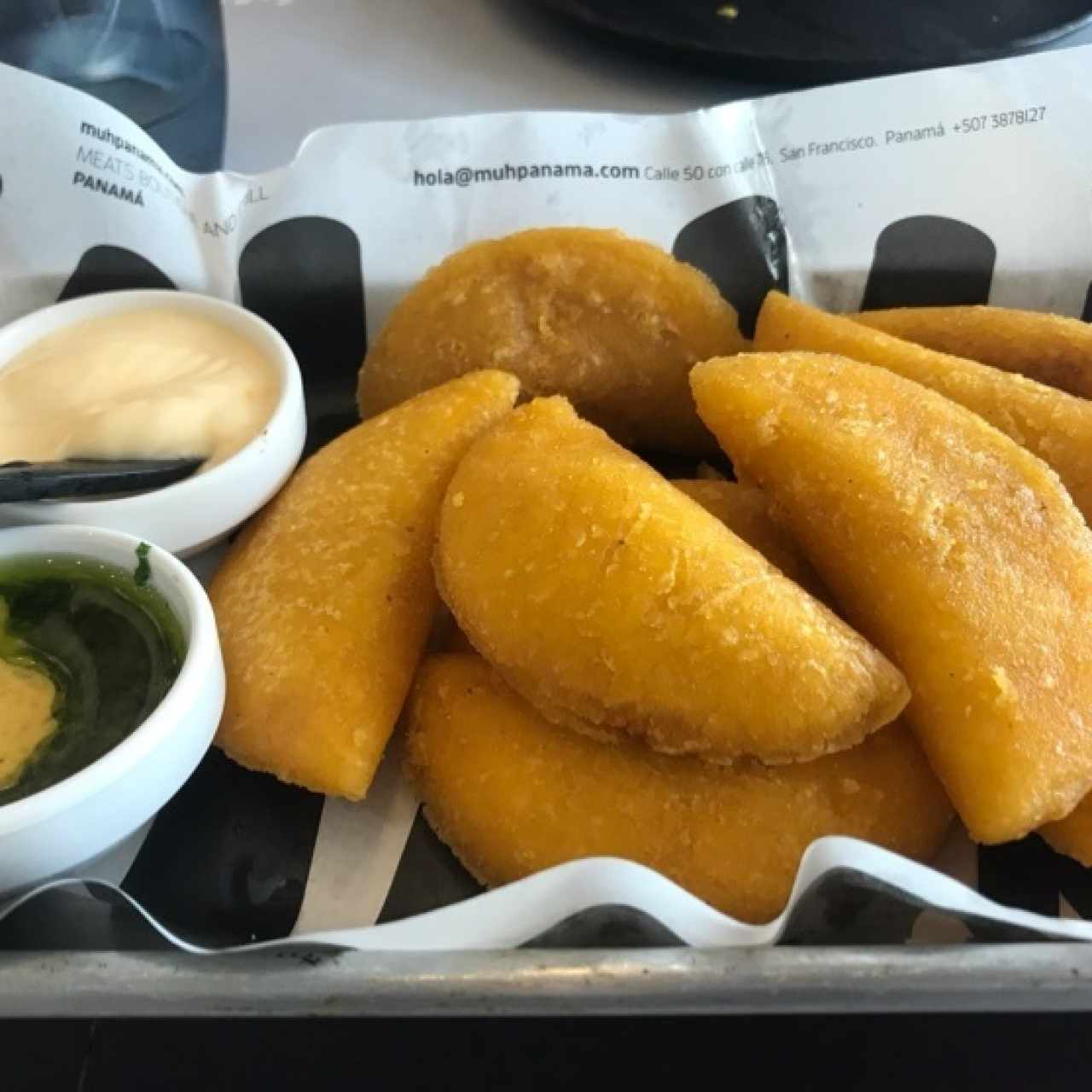 El Inicio - Mini Empanadas Muh