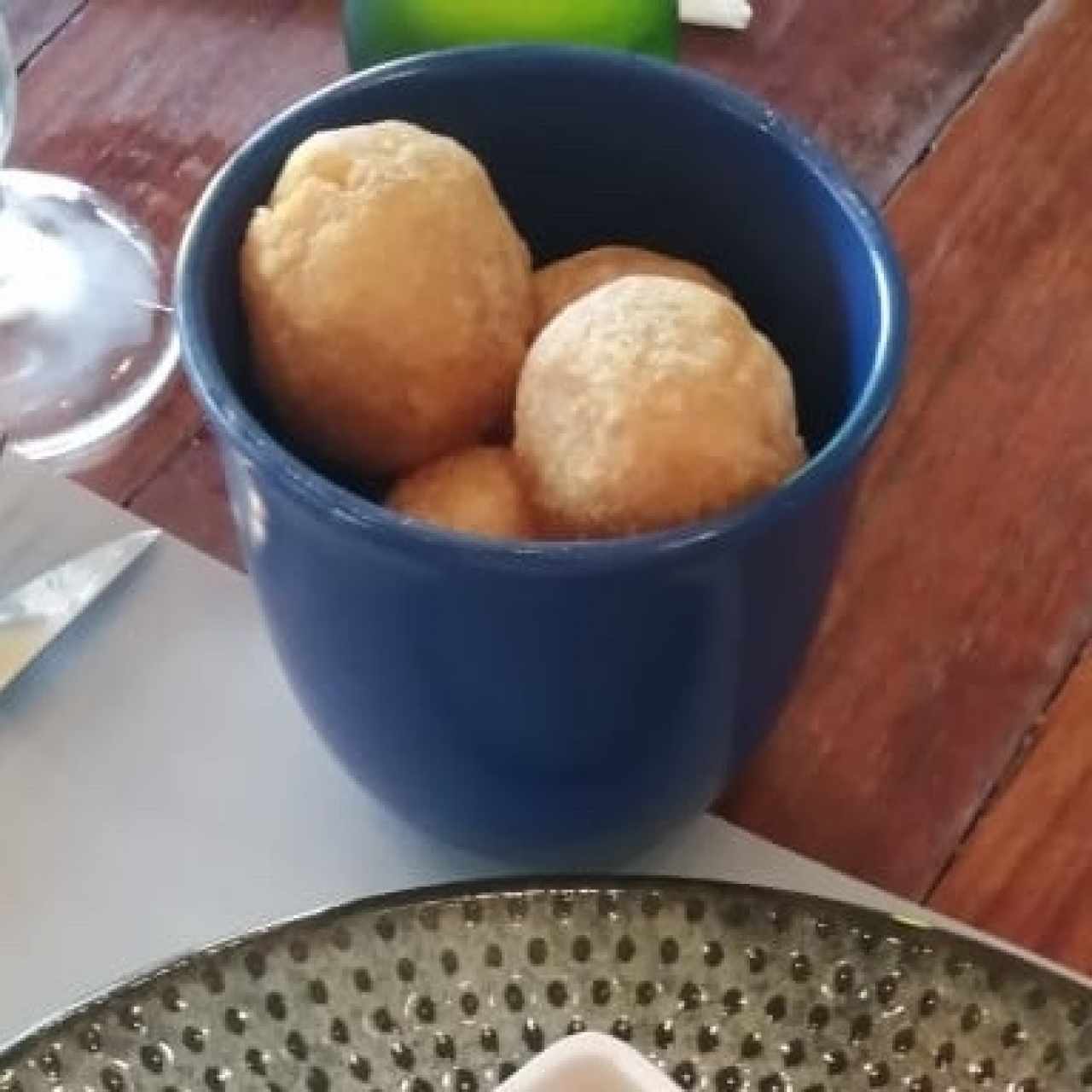 Acompañantes - Buñuelos de yuca