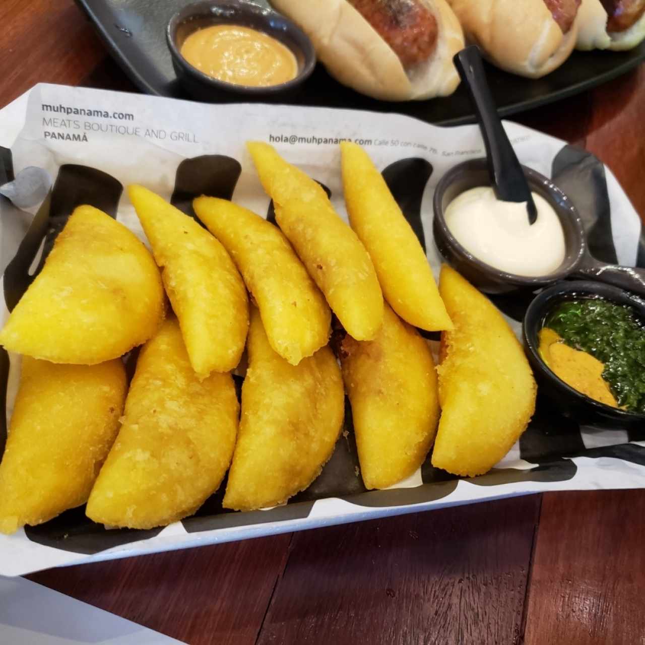 El Inicio - Mini Empanadas Muh