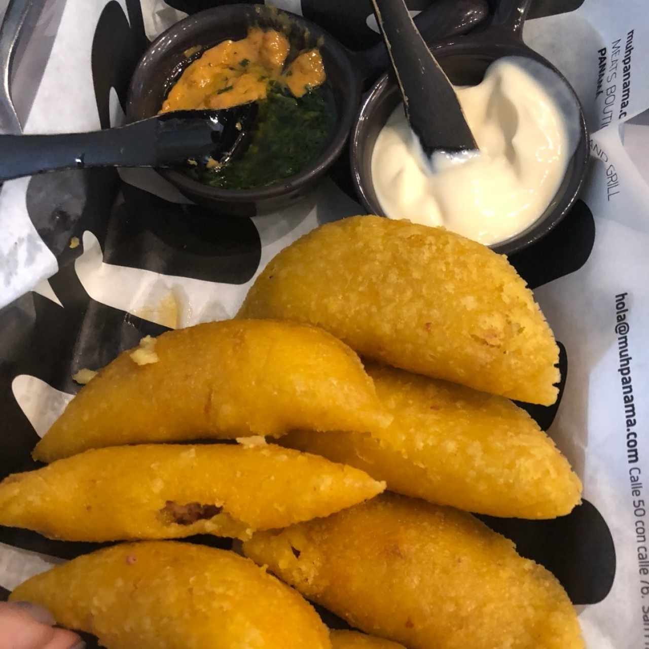 El Inicio - Mini Empanadas Muh