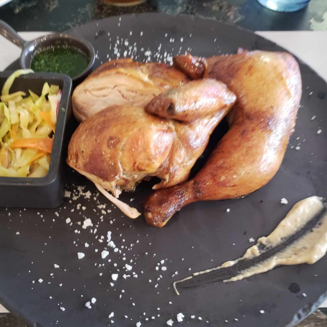 pollo a la brasa en Leña de nance