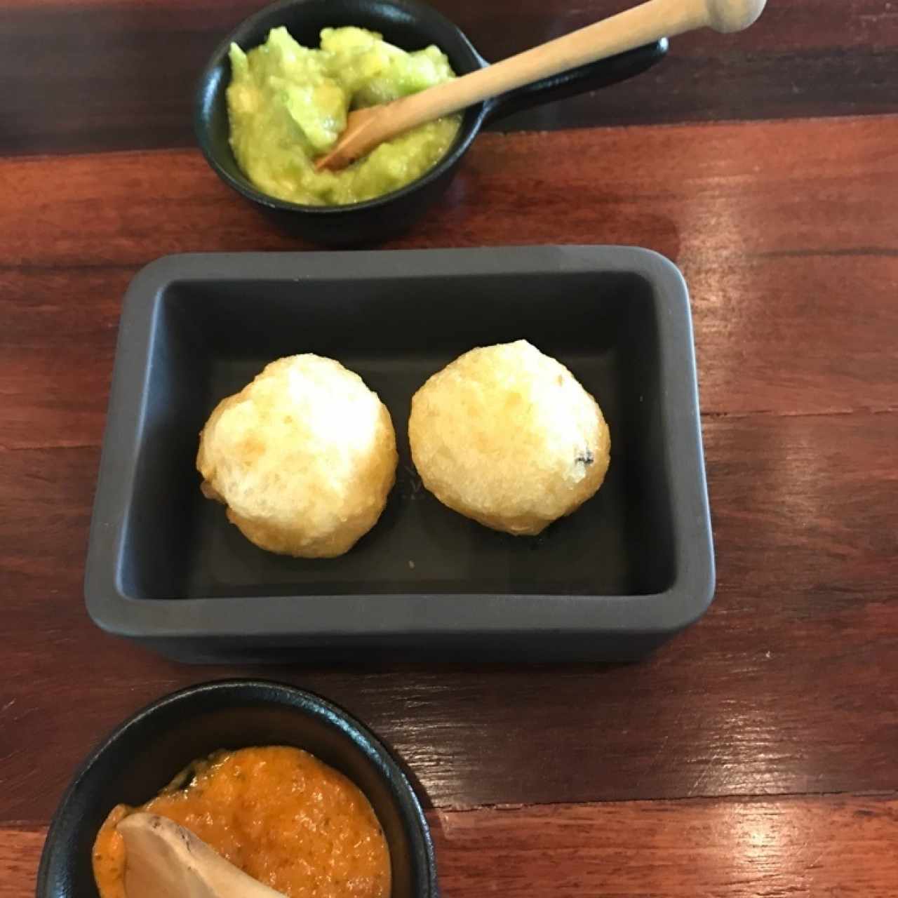 buñuelos de yuca cortesía de la casa