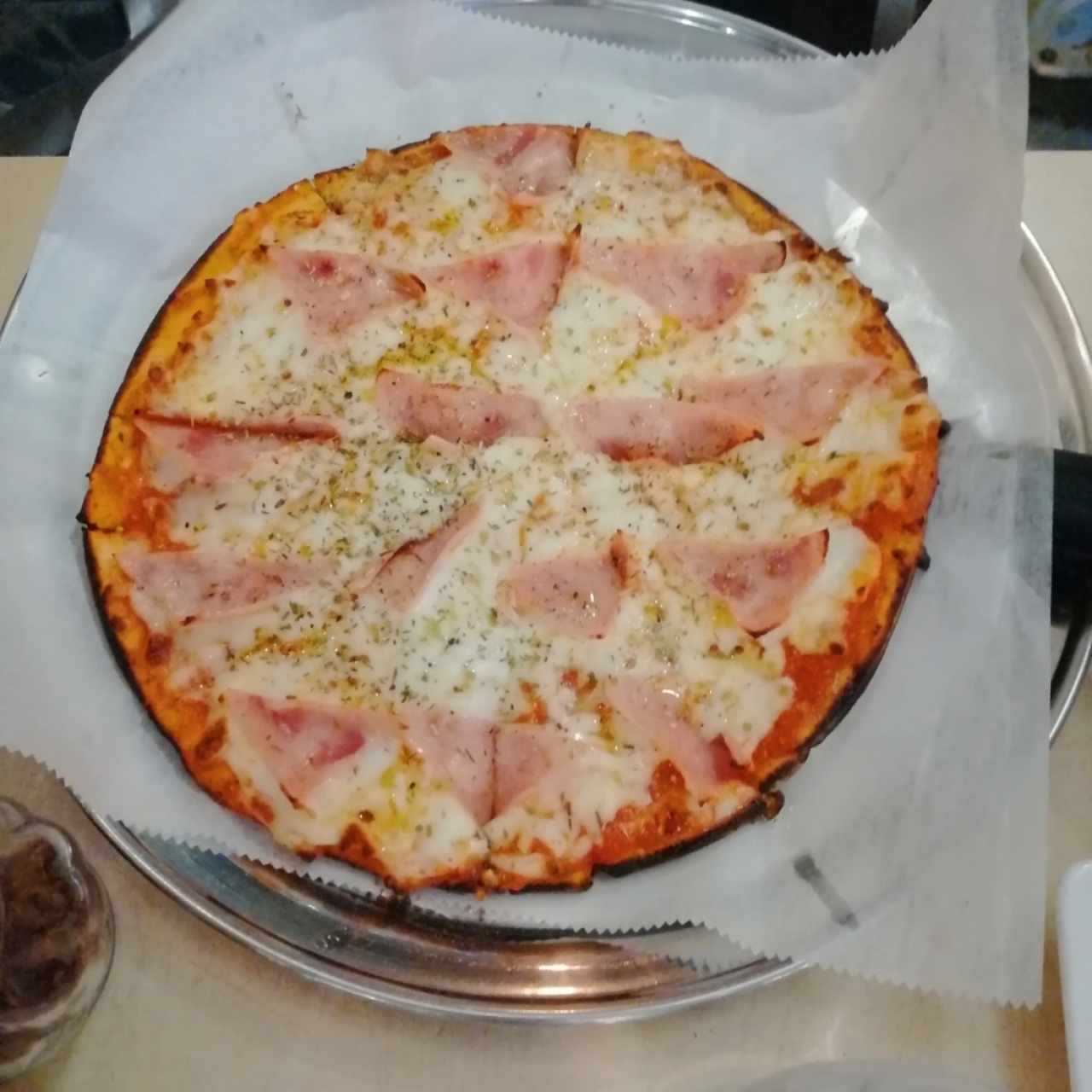 PIZZA TRADIZIONALE - Prosciutto