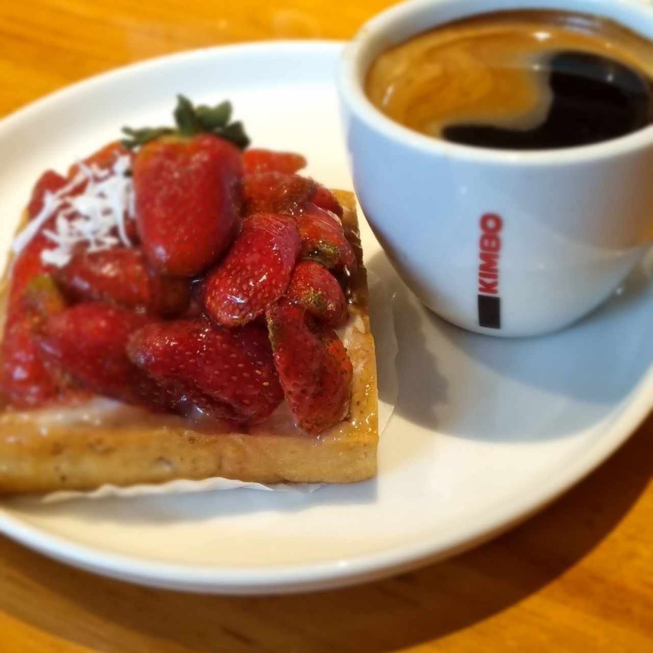 Tartaleta de fresas + Americano