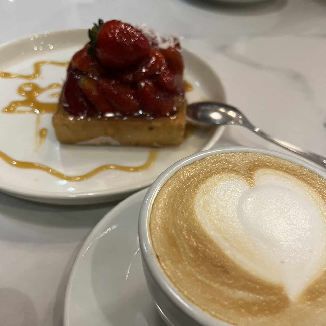 Tartaleta de Fresas y Capuccino 