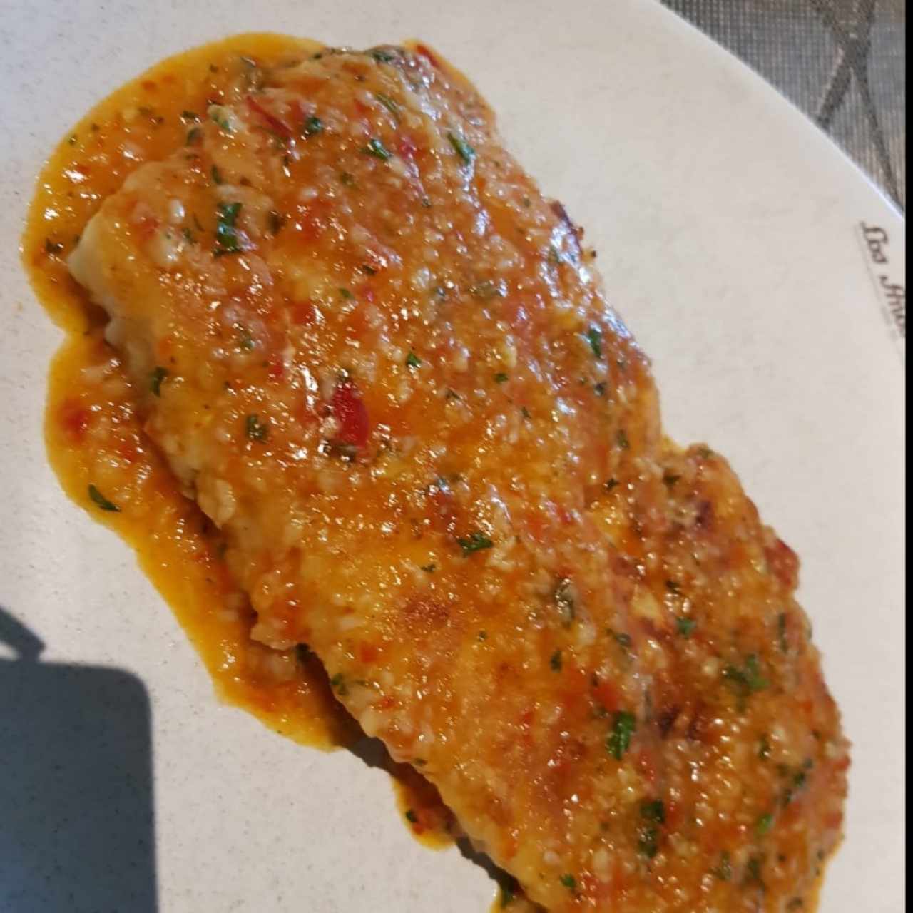 PESCADOS - Corvina al ajillo