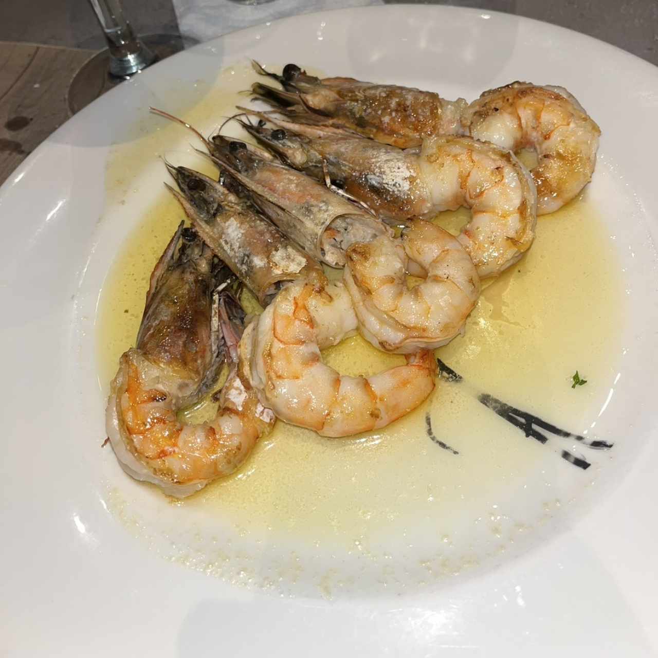 MARISCOS - Langostinos al Ajillo