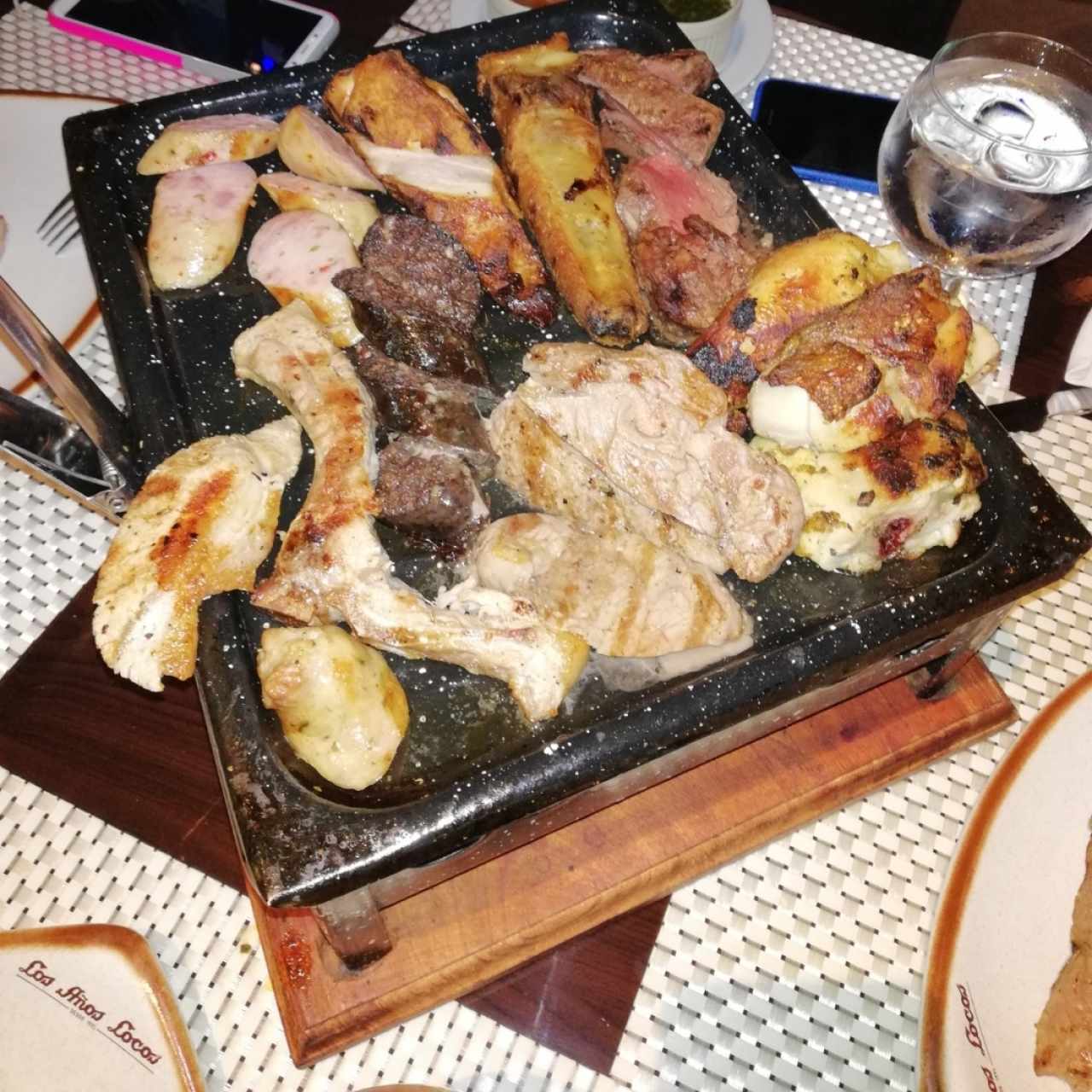 parrillada años locos para 3