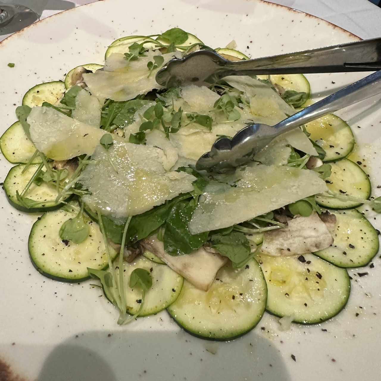 ENTRADAS FRÍAS - Carpaccio de Zucchini