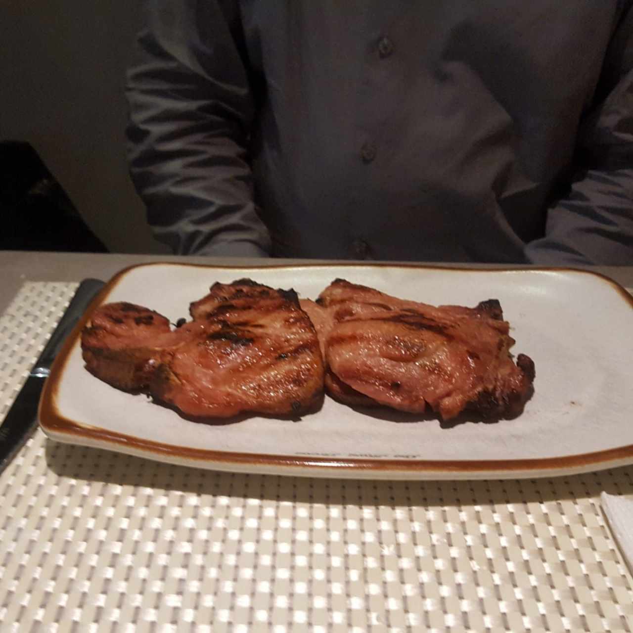 Chuletas de cerdo a la parrila