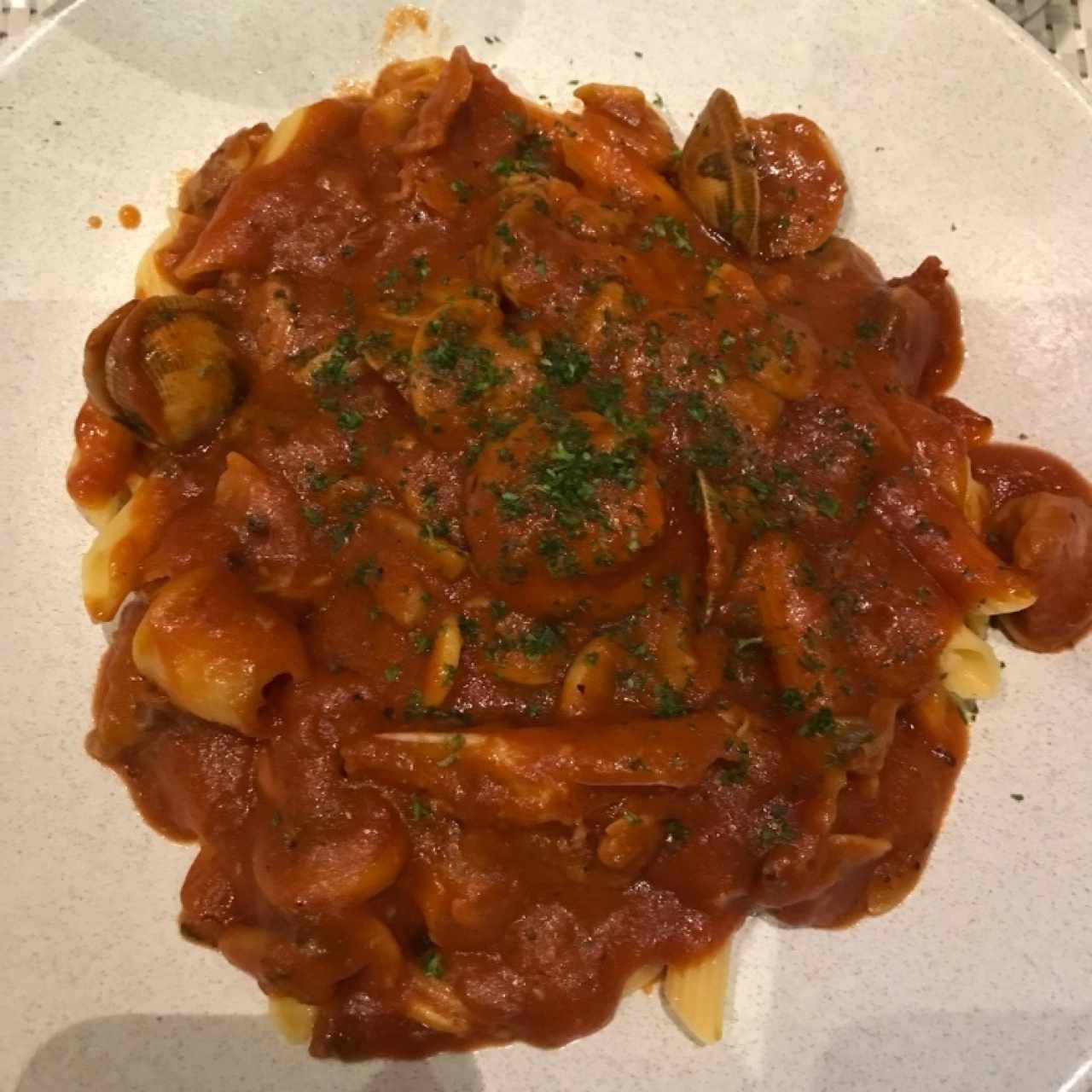 Penne de Quinoa con Salsa diábola