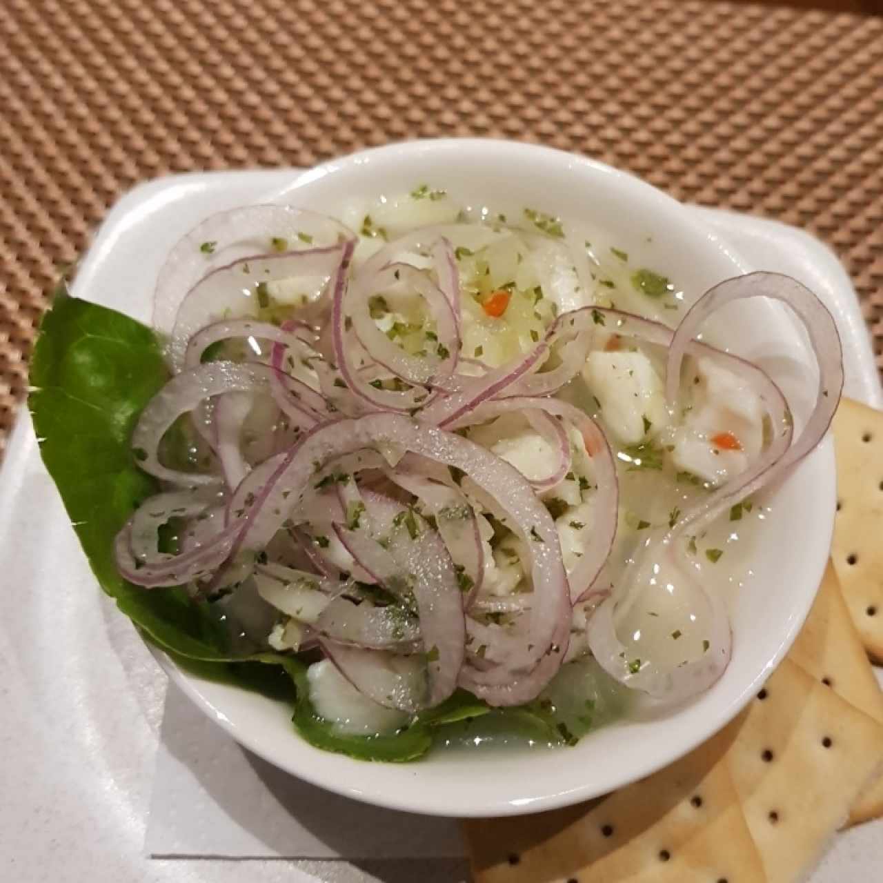 ENTRADAS FRÍAS - Ceviche de corvina