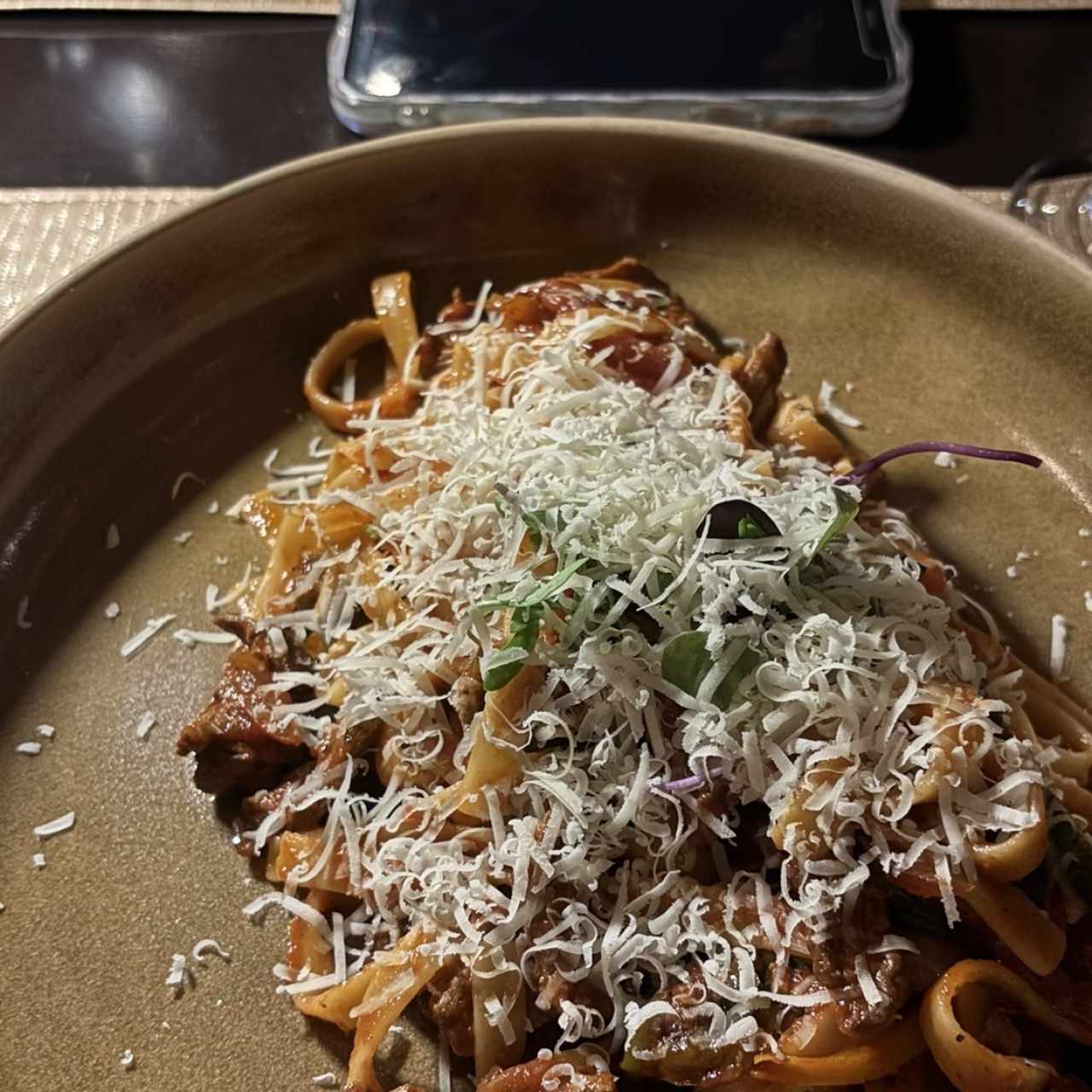 Pasta con Trozos de Filete