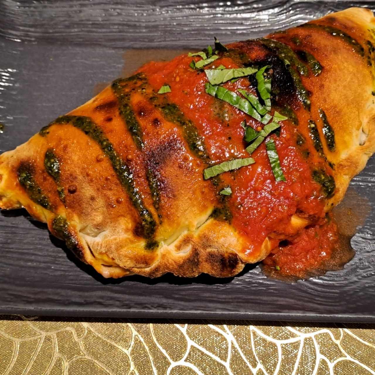 Calzone de Carne