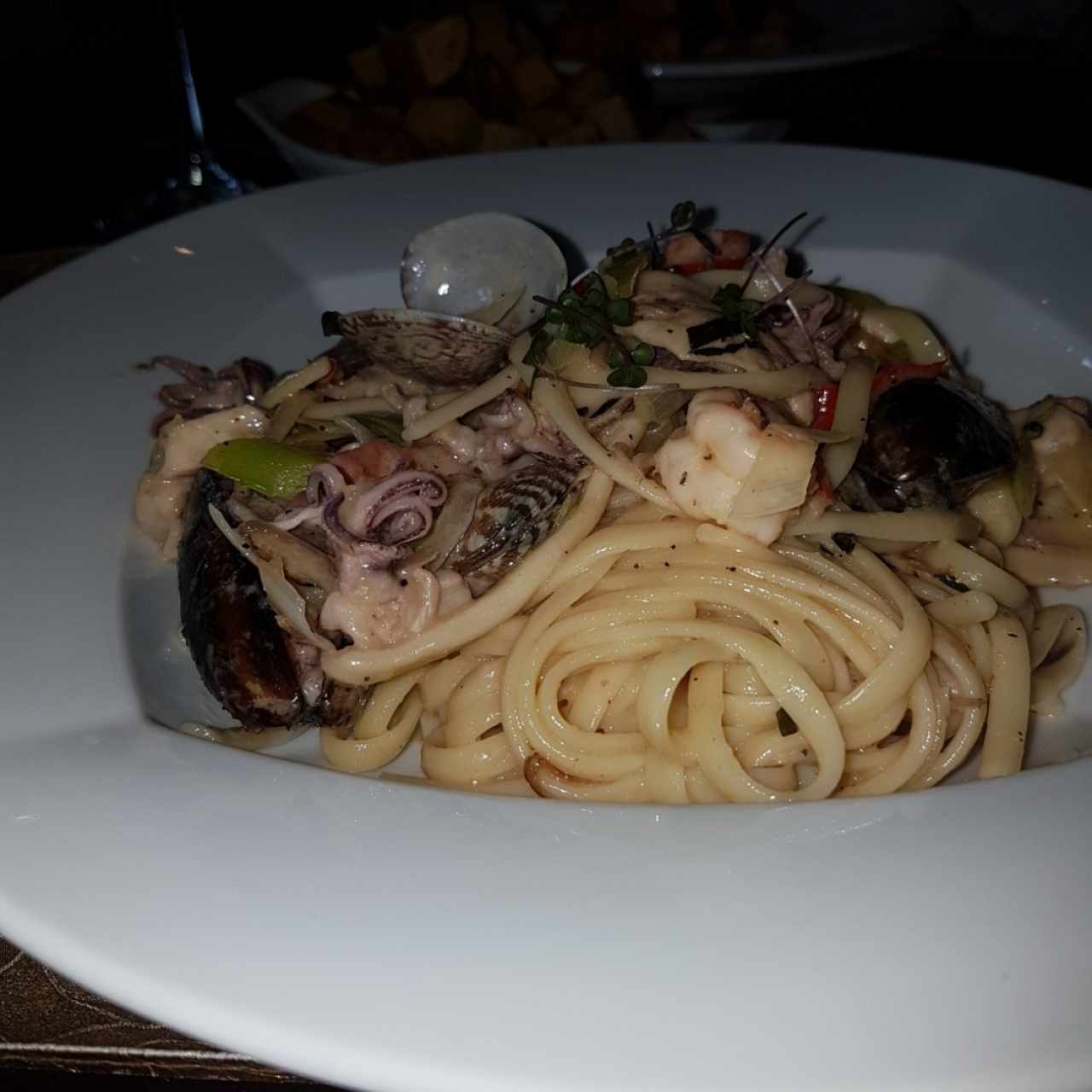 Linguini con mariscos