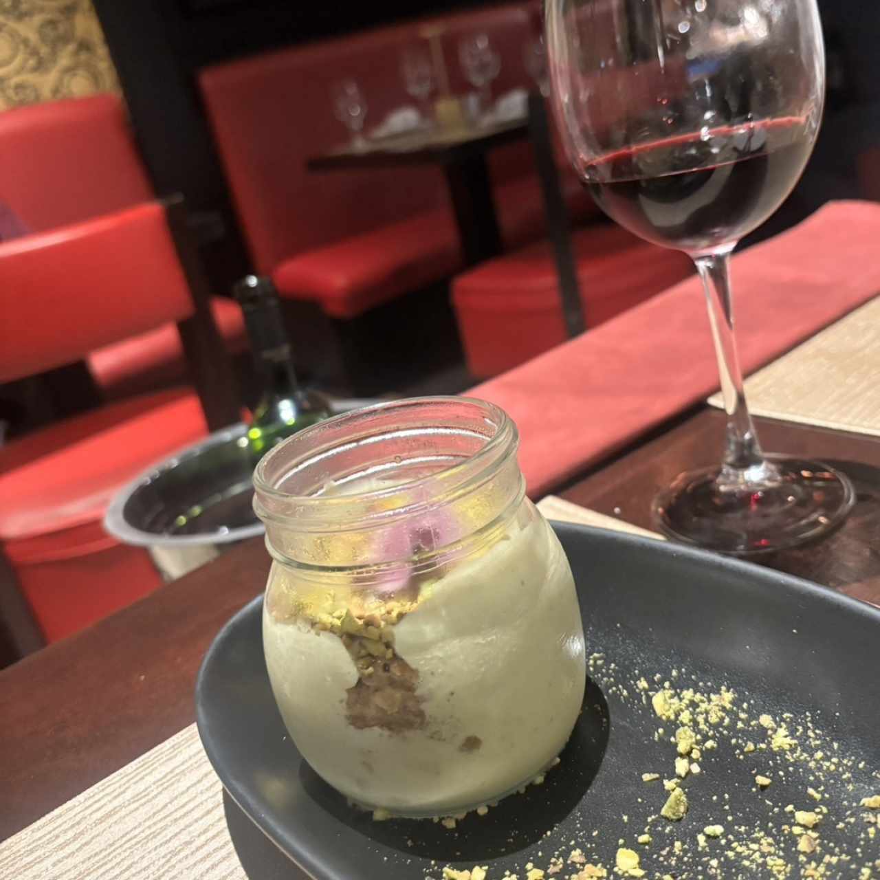 Postres - Tiramisú Al Pistacchio