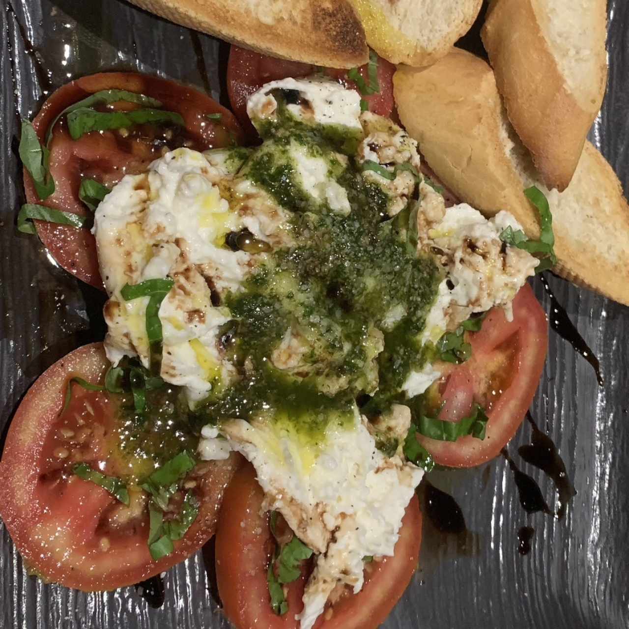 Entrada con burrata