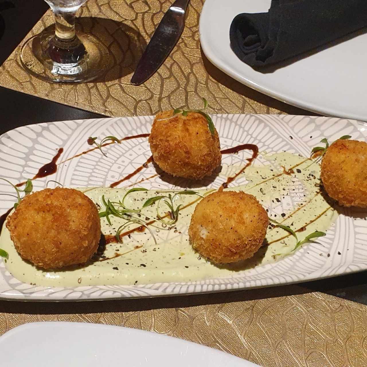 croquetas de salmón 