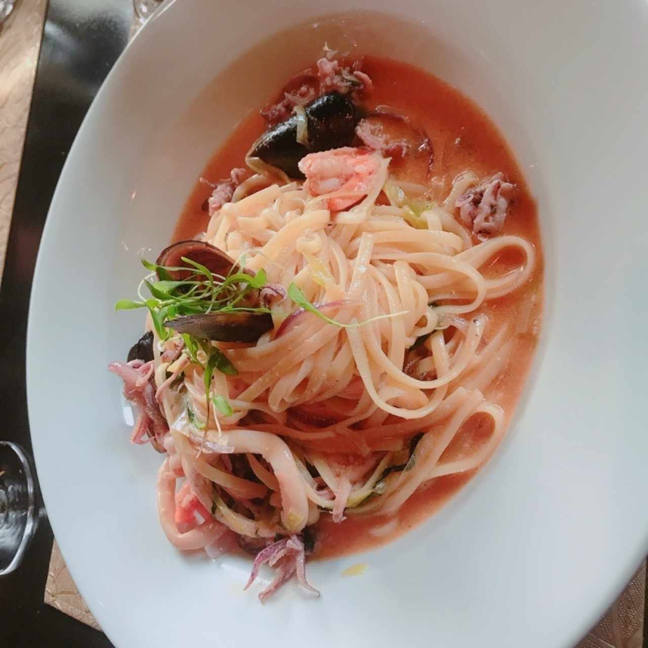 Linguini Fruti De Mare 