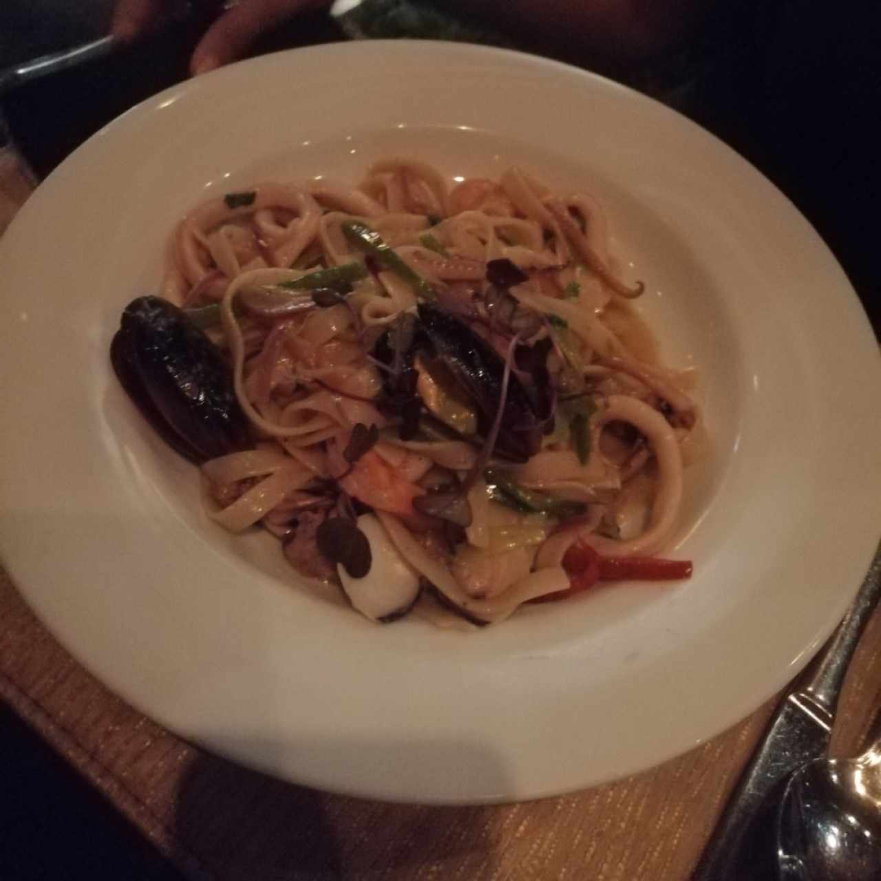 Pasta fruti di mare al oleo