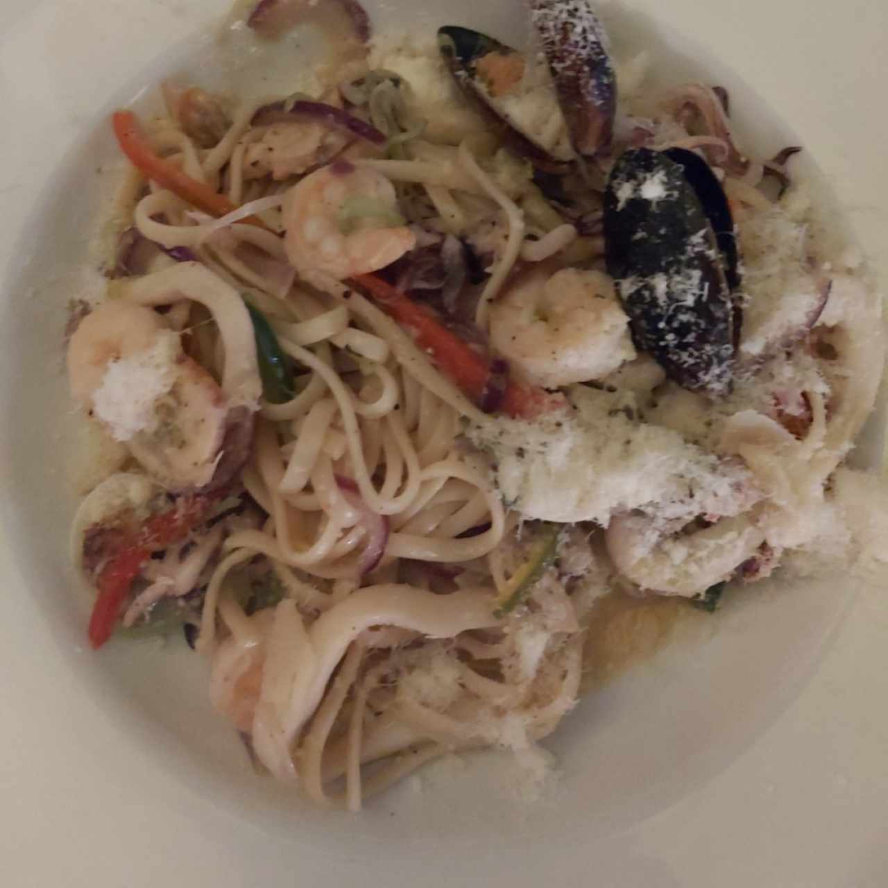 Pasta frutti di mare