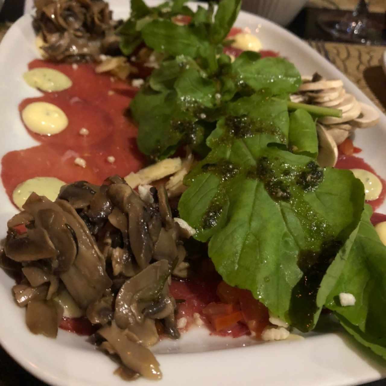 Carpaccio de res