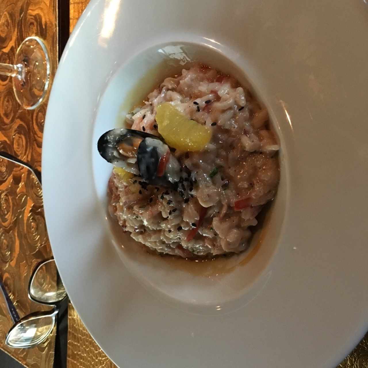 Risotto de camarón y calamar