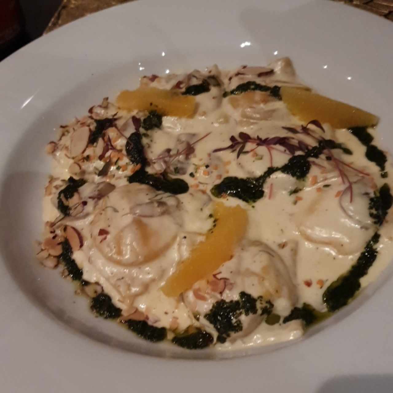 ravioli de salmon