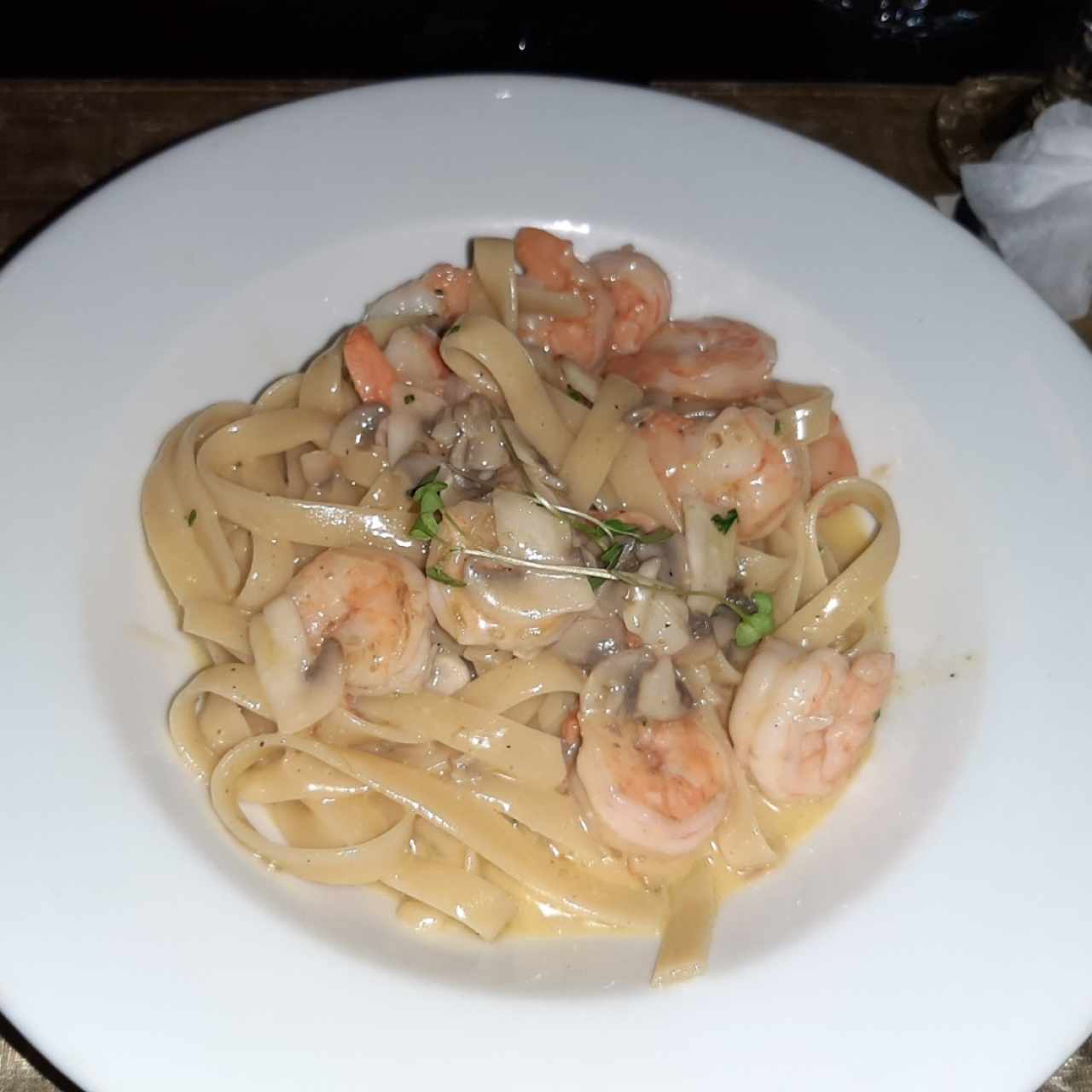 Pasta con camarones al óleo