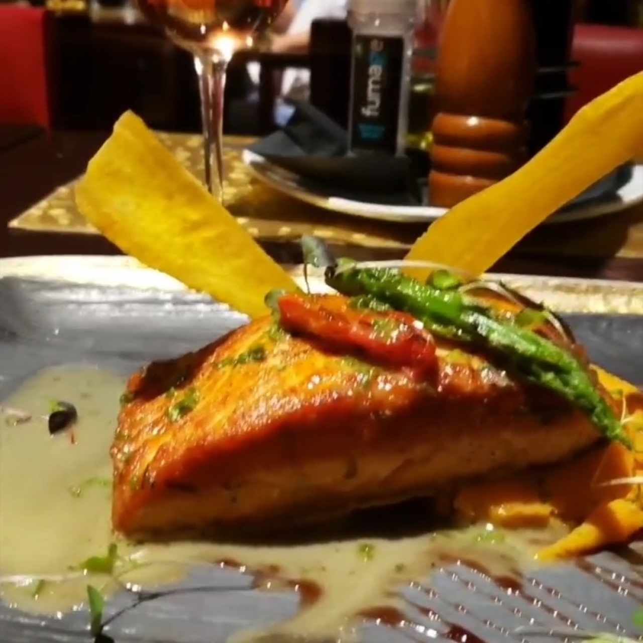 salmon assisi