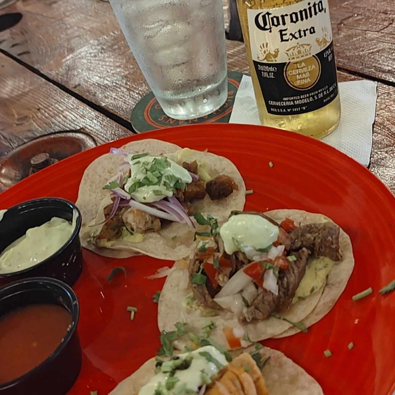 TACOS DE PORK BELLY Y PIÑA