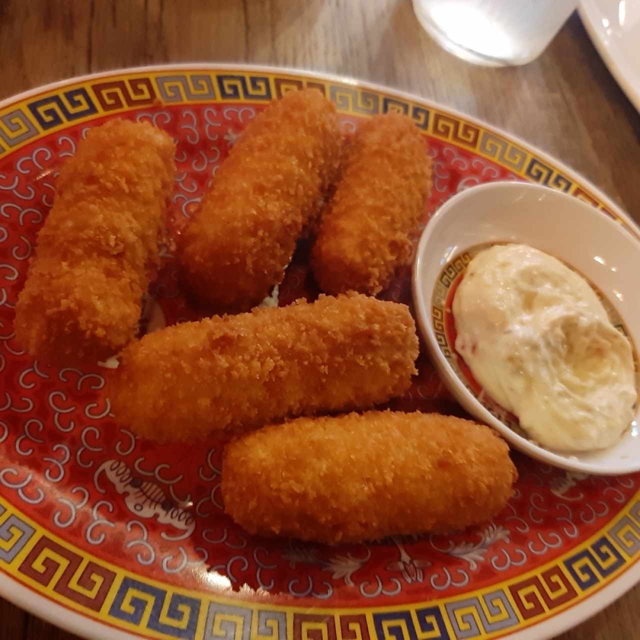 croquetas de cangrejo